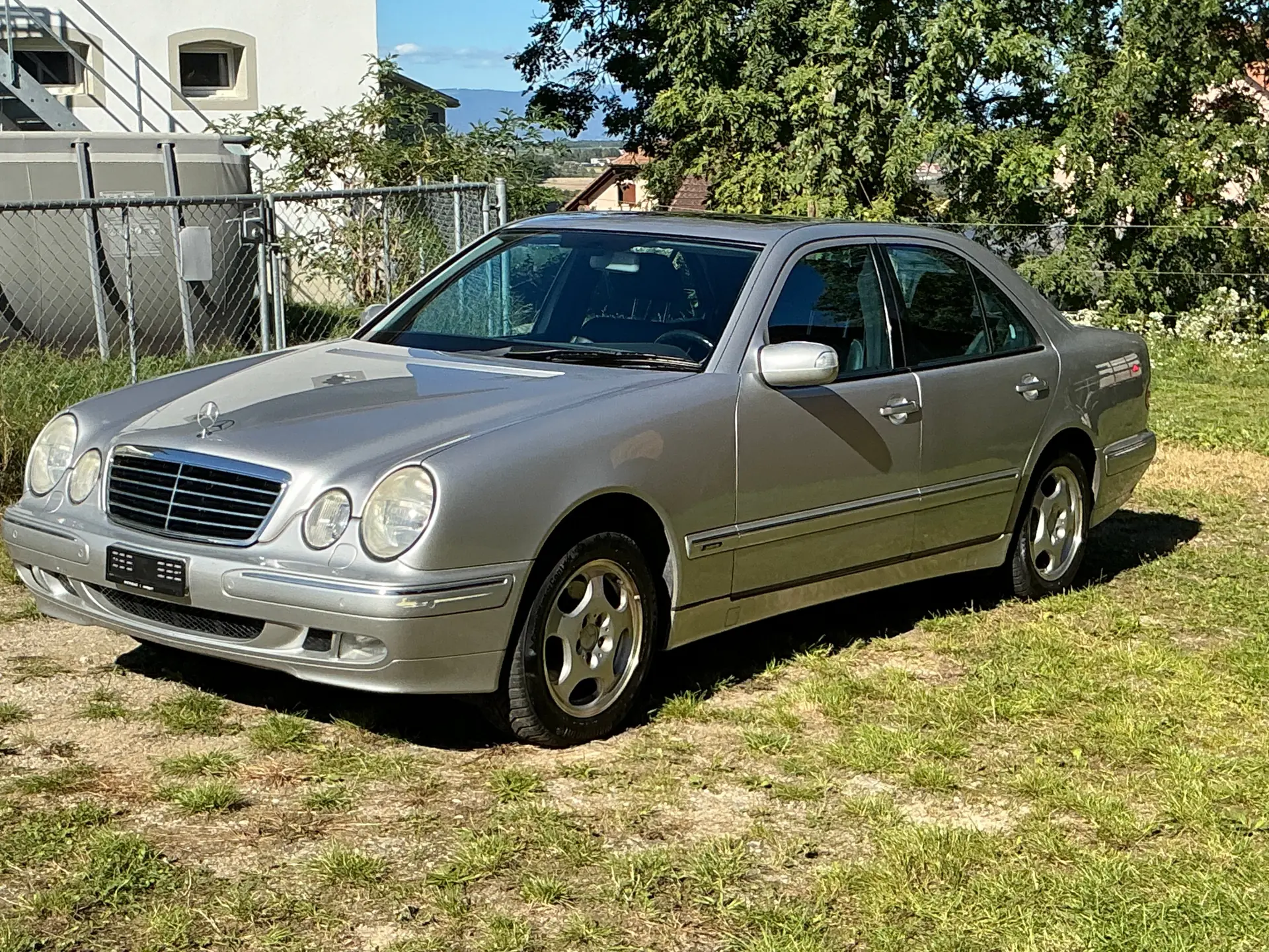 Mercedes-Benz E 320 2000 occasion Vesin — 1