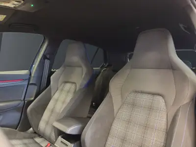 VW Golf GTE 1.5 TSI PHEV — Hybride rechargeable sportive, quasi neuve à 40 km — Miniatur 24
