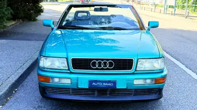 Audi Cabriolet 2.8 E — Roadster élégant des années 90, moteur V6 performant — Miniature 11