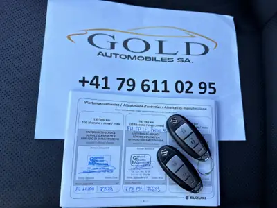 Suzuki Kizashi 2.4 GL Top 4WD — Berline polyvalente, intégrale certifiée, services complets — Armaturenbrett