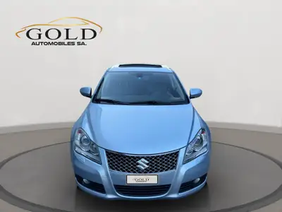 Suzuki Kizashi 2.4 GL Top 4WD — Berline polyvalente, intégrale certifiée, services complets — Miniatur 14