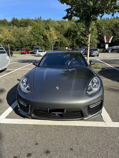 Porsche Panamera GTS — Berline sportive 440 ch, transmission intégrale et faible kilométrage — Miniatur 9