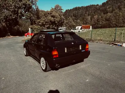 Lancia Delta HF Integrale 1992 — Légende du rallye, moteur 2.0L turbo 177 ch — détail