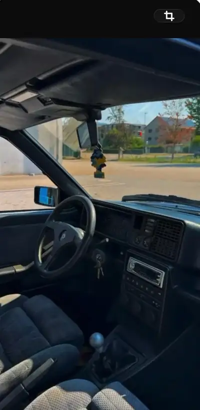 Lancia Delta HF Integrale 1992 — Légende du rallye, moteur 2.0L turbo 177 ch — Miniature 8
