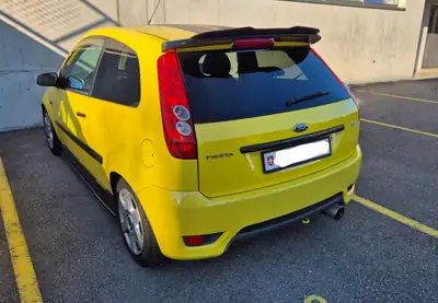 Ford Fiesta 2.0 16V ST — Exemplaire jaune rare, sportive authentique 2008 — arrière