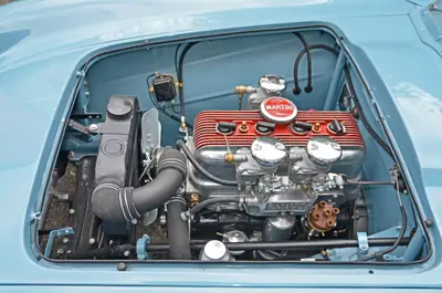 Peugeot 203 Competition Garcia Conde 1.5 — Cabriolet de légende avec histoire de course — Miniature 7