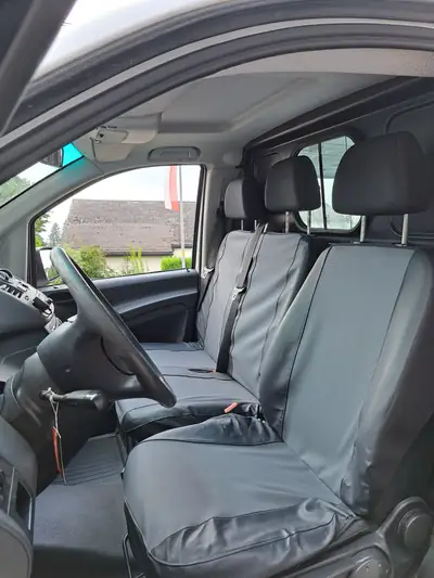 Mercedes-Benz Vito 113 CDI — Utilitaire polyvalent 4×4, moteur diesel robuste — dettaglio