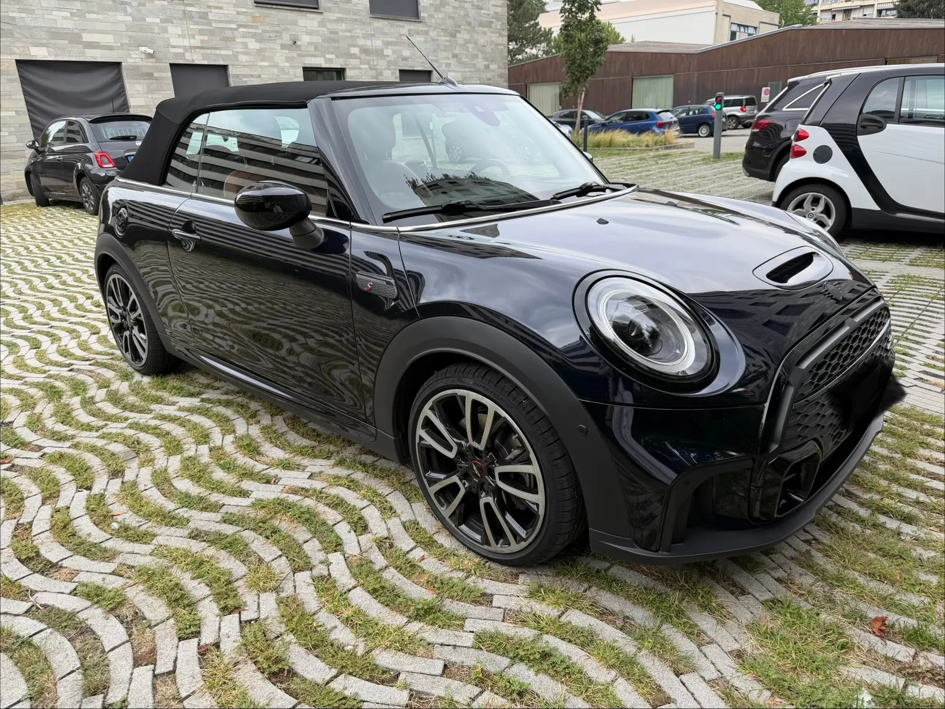 MINI Cabrio 2023 occasion lugano — 1