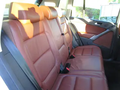 VW Tiguan 2.0 TSI 200 Sport & Style — SUV polyvalent, 120'000 km, transmission automatique — Thumbnail 15