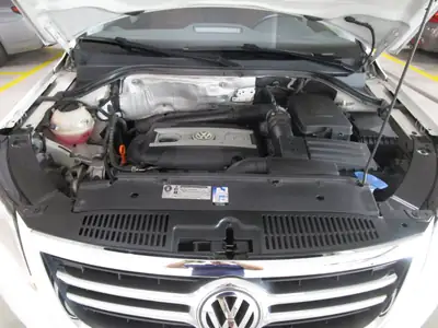 VW Tiguan 2.0 TSI 200 Sport & Style — SUV polyvalent, 120'000 km, transmission automatique — Thumbnail 17