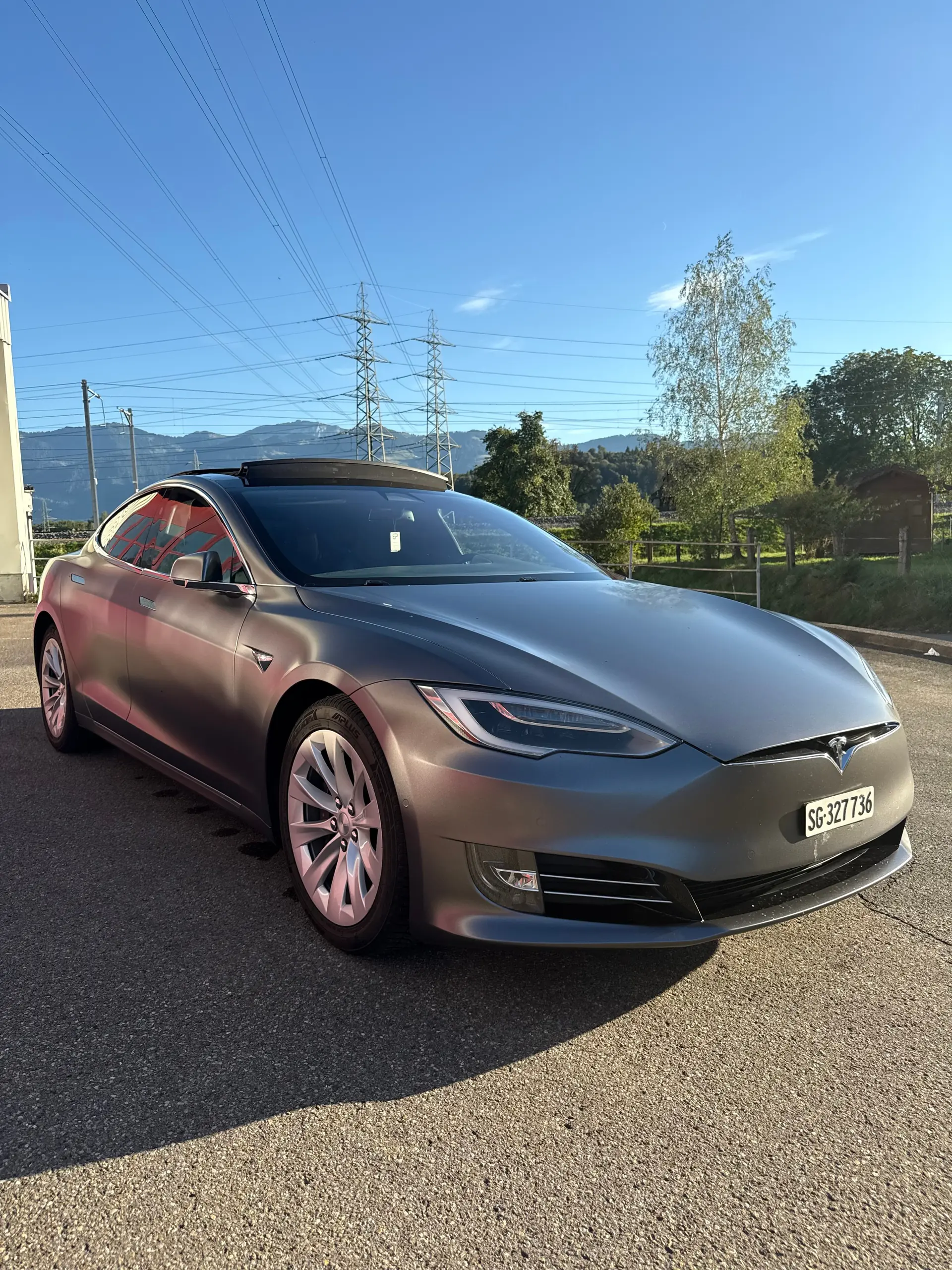 Tesla Model S 2017 occasion Uznach — 3