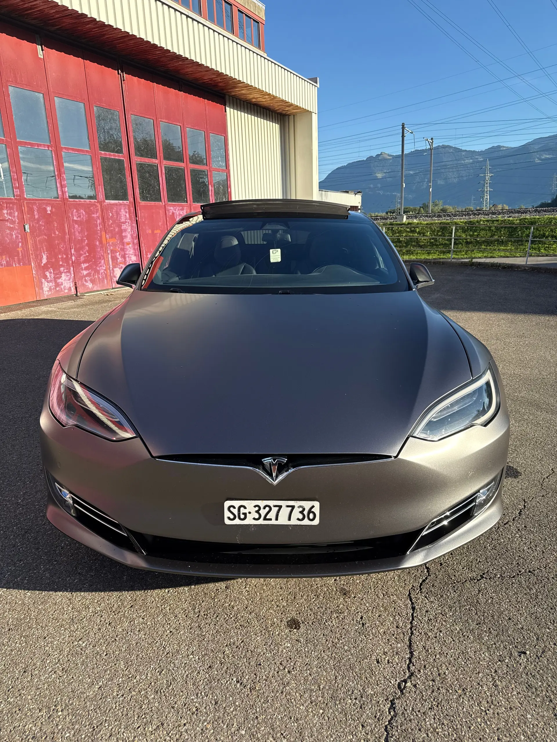 Tesla Model S 2017 occasion Uznach — 4