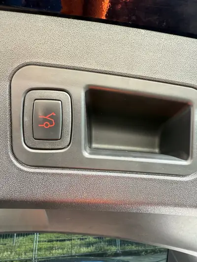 Tesla Model S 75 — Berline électrique haute performance, 92% SOH, révisée MFK — Miniatura 20