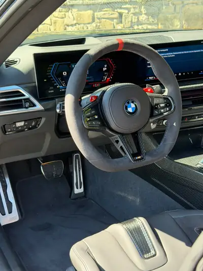 BMW M2 CS 2026 — Coupé sportif 530 ch, kilométrage exceptionnellement faible — Miniature 8