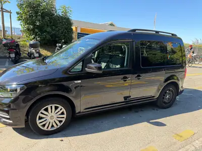VW Caddy 1.4 TSI DSG — Monospace automatique accessible, 32 000 km seulement — Innenraum