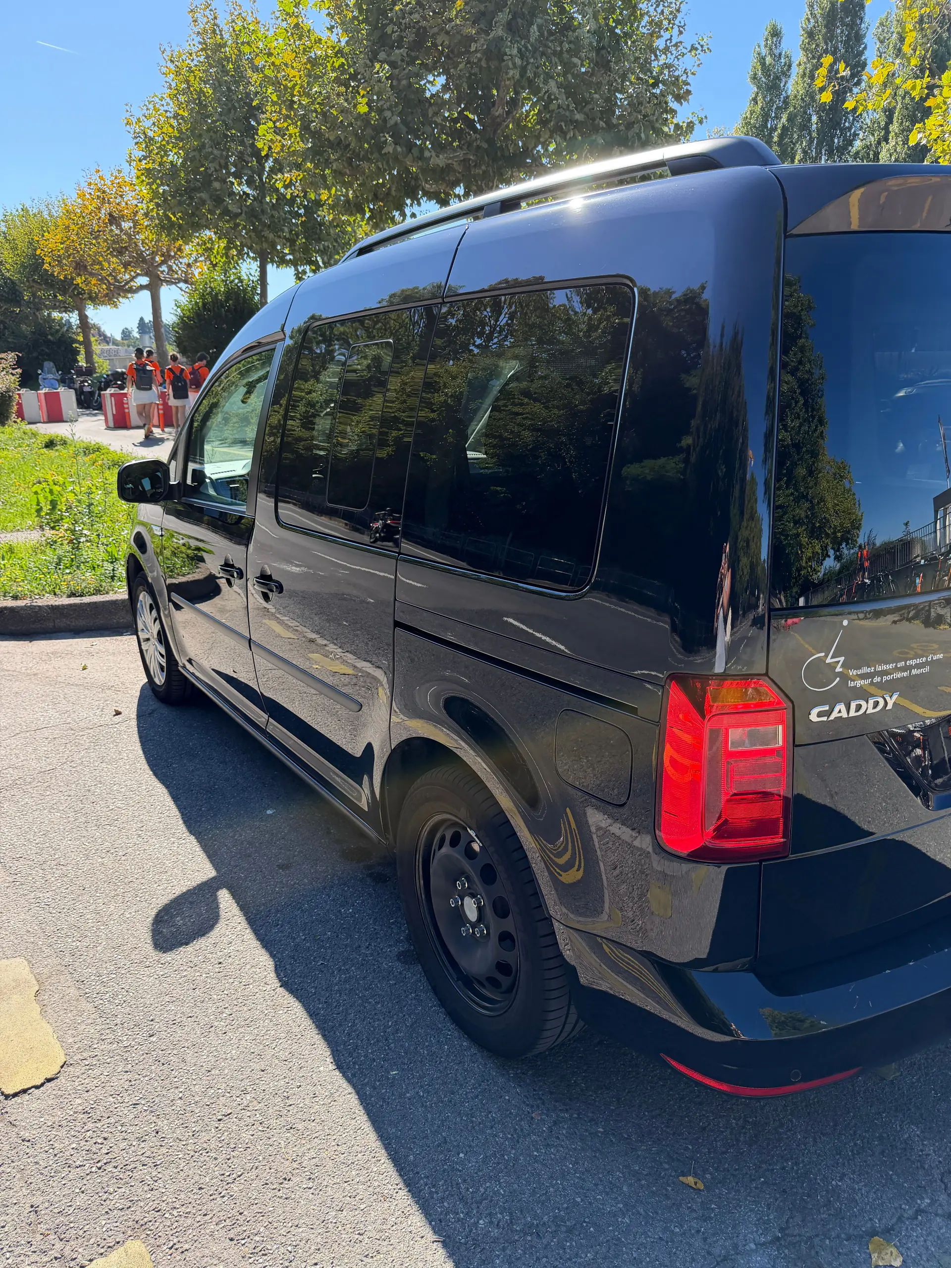 Volkswagen Caddy 2018 occasion cologny — 5