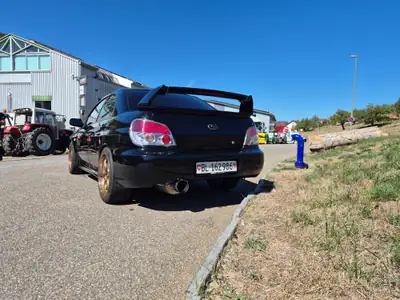 Subaru Impreza 2.5 Turbo WRX — Berline sportive intégrale, 230 ch dynamiques — interior