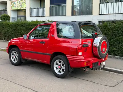 Suzuki Grand Vitara 2.0i Cabrio 2001 — Cabriolet 4x4 authentique, sans accident — vista posteriore