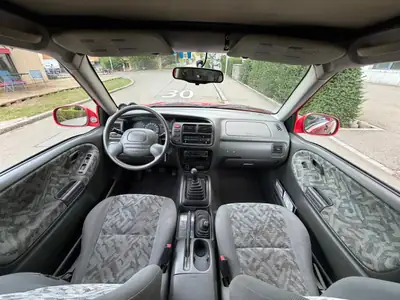 Suzuki Grand Vitara 2.0i Cabrio 2001 — Cabriolet 4x4 authentique, sans accident — Miniatura 15