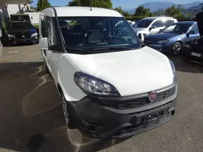 Fiat Doblò Gas/Benzin 2019 — Monospace spacieux, 44'000 km, état impeccable — intérieur