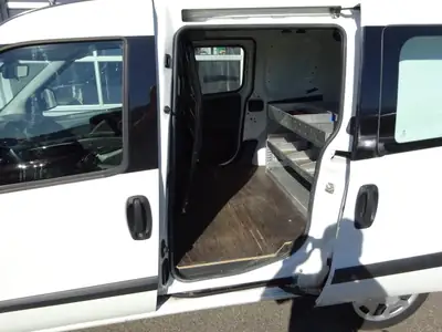 Fiat Doblò Gas/Benzin 2019 — Monospace spacieux, 44'000 km, état impeccable — Miniature 12