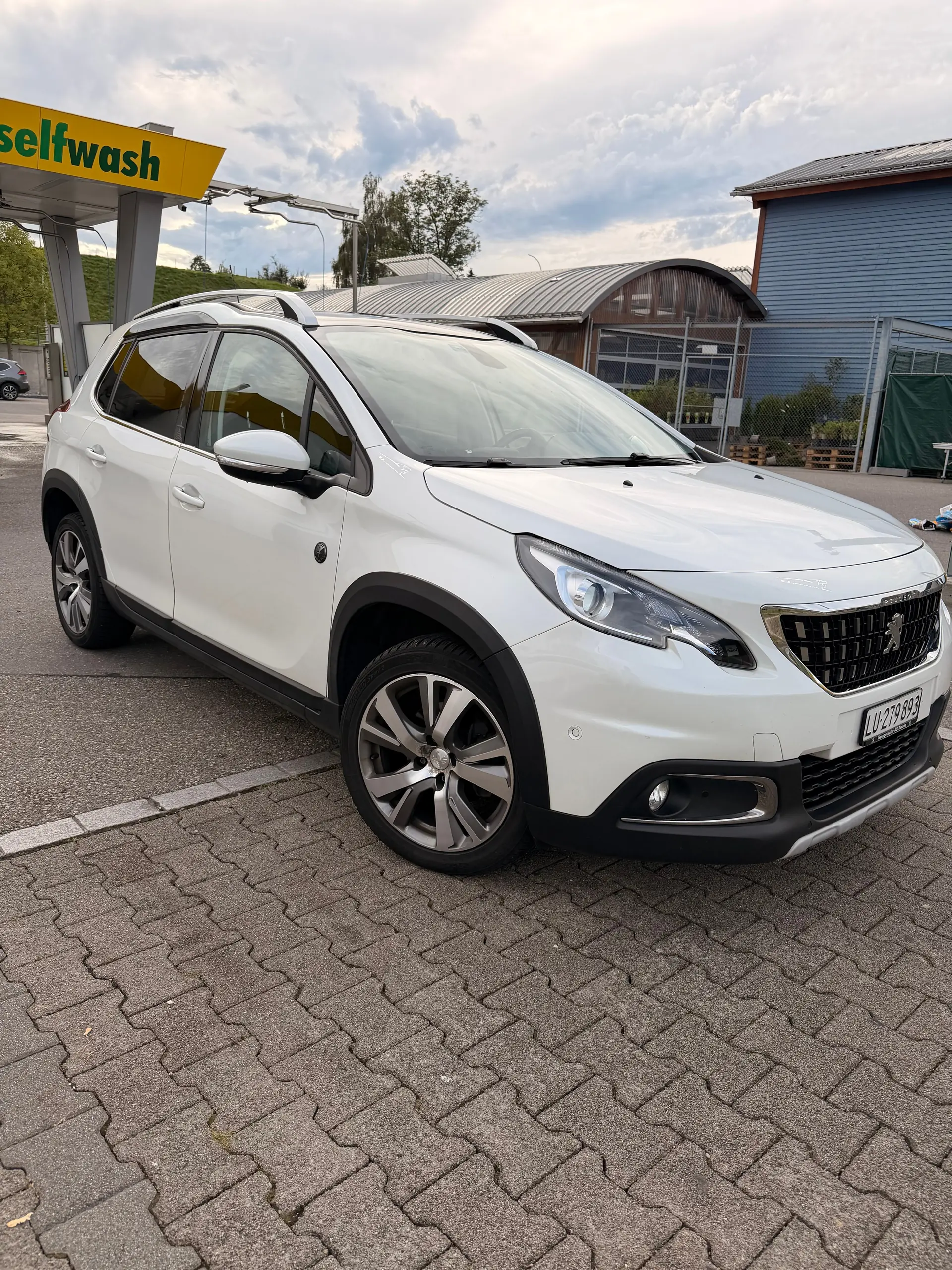 Peugeot 2008 2019 occasion Dagmersellen — 1