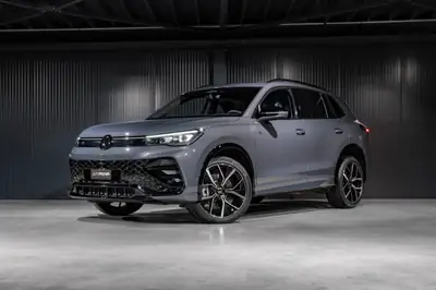 VW Tiguan 2.0 TSI R-Line 4Motion — SUV performant cuir intégral, 20 850 km — Außenansicht