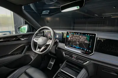 VW Tiguan 2.0 TSI R-Line 4Motion — SUV performant cuir intégral, 20 850 km — Miniatur 13