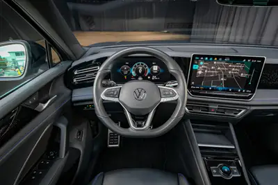 VW Tiguan 2.0 TSI R-Line 4Motion — SUV performant cuir intégral, 20 850 km — Miniatur 15