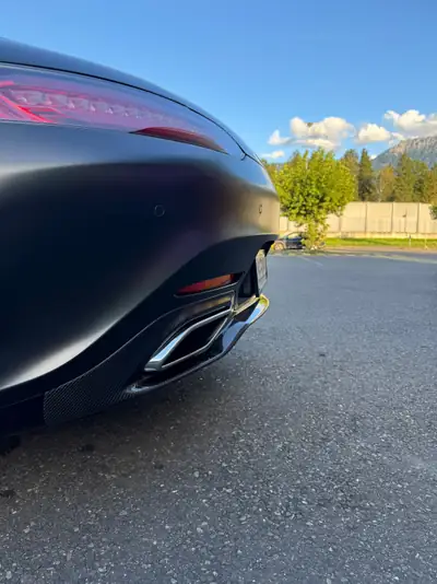 Mercedes-AMG GT V8 — Coupé sport pur, 462 ch, faible kilométrage — Miniature 10