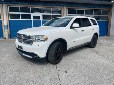 Dodge Durango Citadel 2012 — SUV 7 places robuste, attelage renforcé 3,5 tonnes — fianco