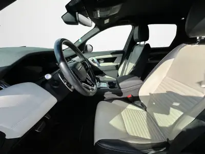 Land Rover Discovery Sport 1.5 T 300e R-Dynamic — SUV hybride rechargeable, première main — Miniatur 9