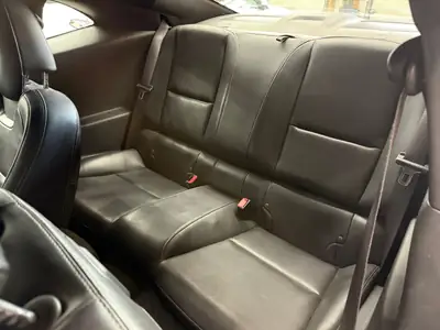 Chevrolet Camaro 6.2 Coupé — Muscle car américain 405 ch, rare en Suisse — Thumbnail 9