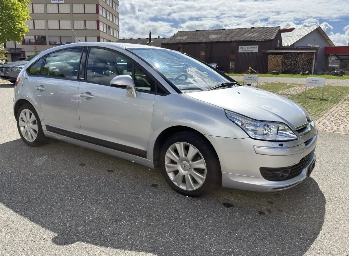 Citroen C4 2006 occasion Hinwil — 2