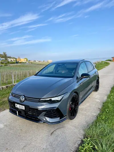 VW Golf 2.0 TSI GTI Clubsport DSG — 300 ch, performances pures et reprise de leasing — vista posteriore