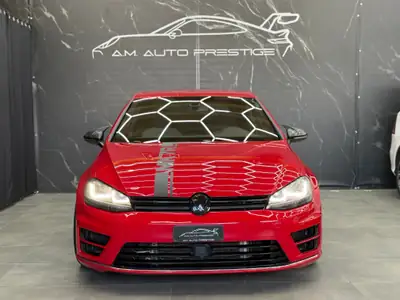 VW Golf 2.0 TSI R 4Motion DSG — Sportive 301 ch, transmission intégrale, rouge éclatant — côté