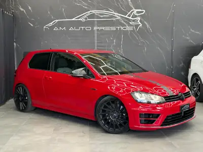 VW Golf 2.0 TSI R 4Motion DSG — Sportive 301 ch, transmission intégrale, rouge éclatant — arrière