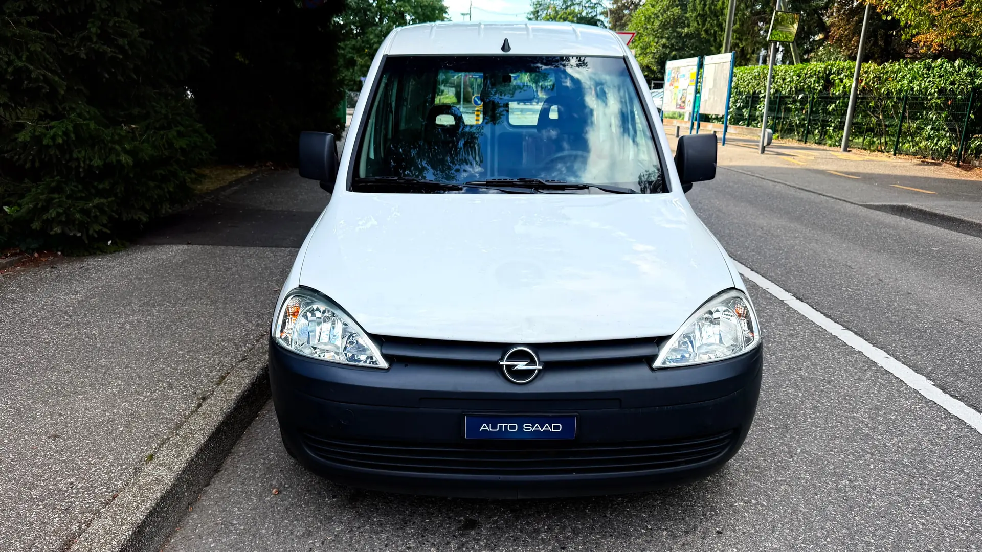Opel Combo Van 1.6 CNG Comfort — Bi-carburant économique, 99'000 km, sans sinistre