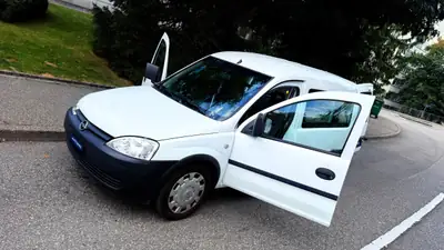 Opel Combo Van 1.6 CNG Comfort — Bi-carburant économique, 99'000 km, sans sinistre — Miniatura 12