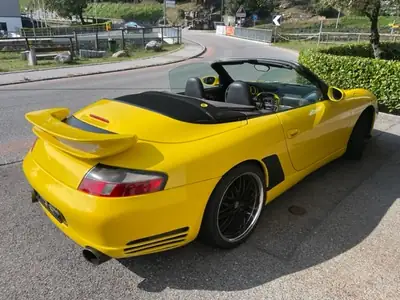 Porsche 911 3.4 Carrera 1999 — Cabriolet iconique, 300 ch et histoire automobile garantie — arrière