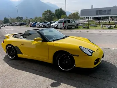 Porsche 911 3.4 Carrera 1999 — Cabriolet iconique, 300 ch et histoire automobile garantie — vue extérieure