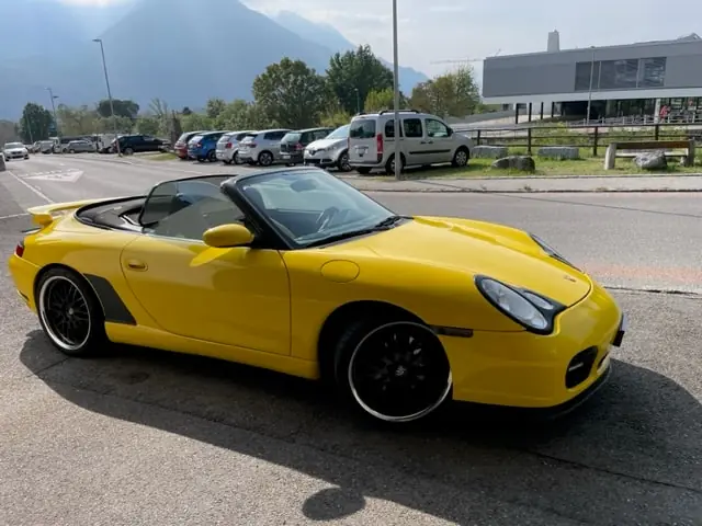 Porsche 911 3.4 Carrera 1999 — Cabriolet iconique, 300 ch et histoire automobile garantie