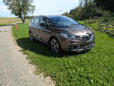 Renault Grand Scénic 1.6 dCi Zen — Monospace 7 places, diesel économique, 75'000 km — côté