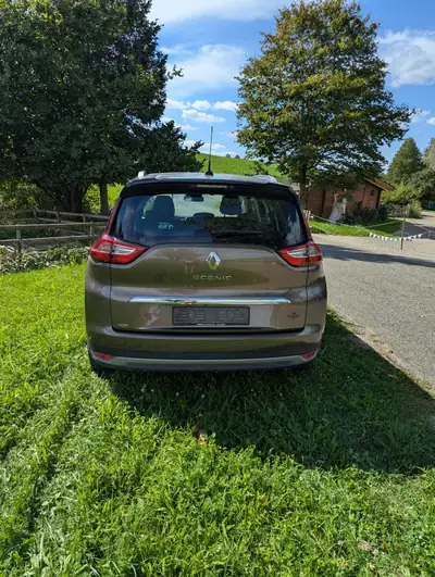Renault Grand Scénic 1.6 dCi Zen — Monospace 7 places, diesel économique, 75'000 km — intérieur