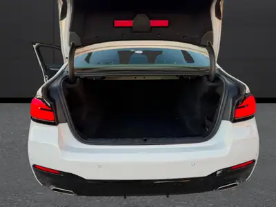 BMW 520d xDrive Touring — Diesel hybride 48V, 190 ch, garantie 2 ans — Miniatur 9