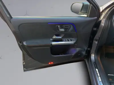Mercedes-Benz GLA 45 S AMG 4matic+ — Performance 421 ch, Très faible kilométrage — Thumbnail 21