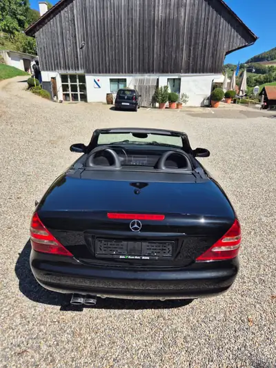 Mercedes-Benz SLK 320 V6 — Cabriolet sportif de prestige, 55'000 km seulement — dettaglio