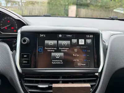 Peugeot 208 1.2 PureTech Allure — Citadine fiable, entretien récent, Apple CarPlay — Thumbnail 7