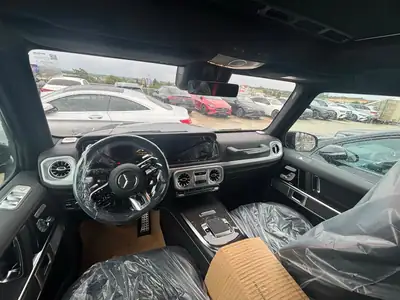 Mercedes-Benz G 63 AMG 2026 — Le SUV de prestige tout-terrain à motorisation hybride — dashboard