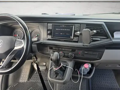 VW T6.1 2.0 TDI 4Motion DSG — Utilitaire robuste, état impeccable et 4 roues motrices — Miniatura 10